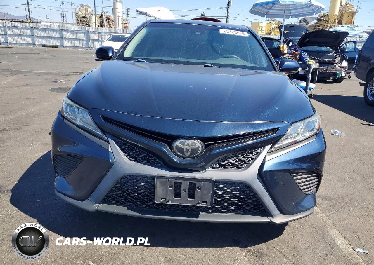 2018 Toyota Camry Se VIN:4T1B11HK4JU611785 - 5