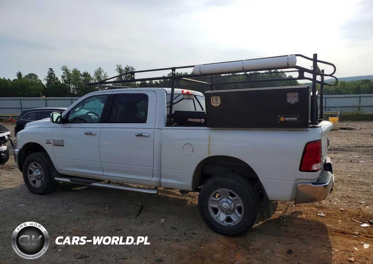 2018 Ram 2500 Slt VIN:3C6UR5DL4JG275058 - 2