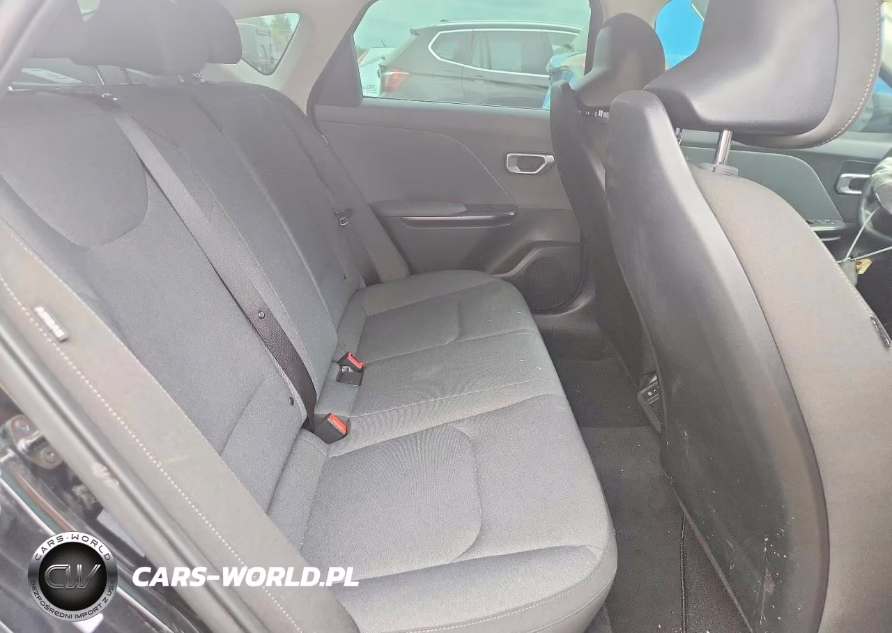 2025 Kia K4 Lxs VIN:3KPFT4DE1SE208994 - 10