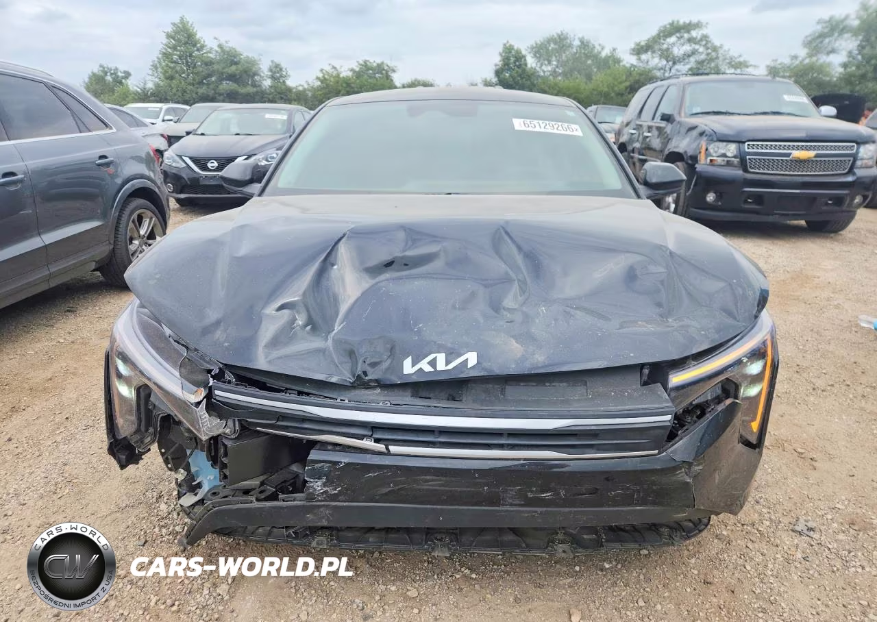 2025 Kia K4 Lxs VIN:3KPFT4DE1SE208994 - 5