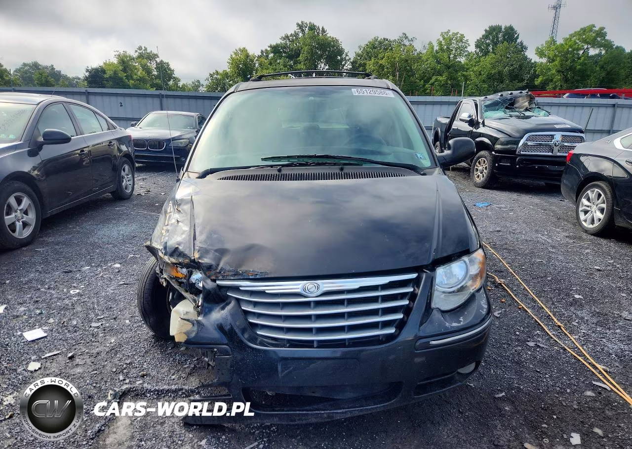 2007 Chrysler Town & Country Touring VIN:2A4GP54L87R350272 - 5