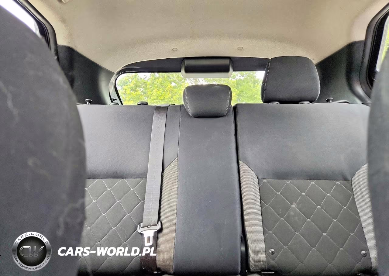 2019 Nissan Kicks Sv VIN:3N1CP5CU0KL546830 - 10