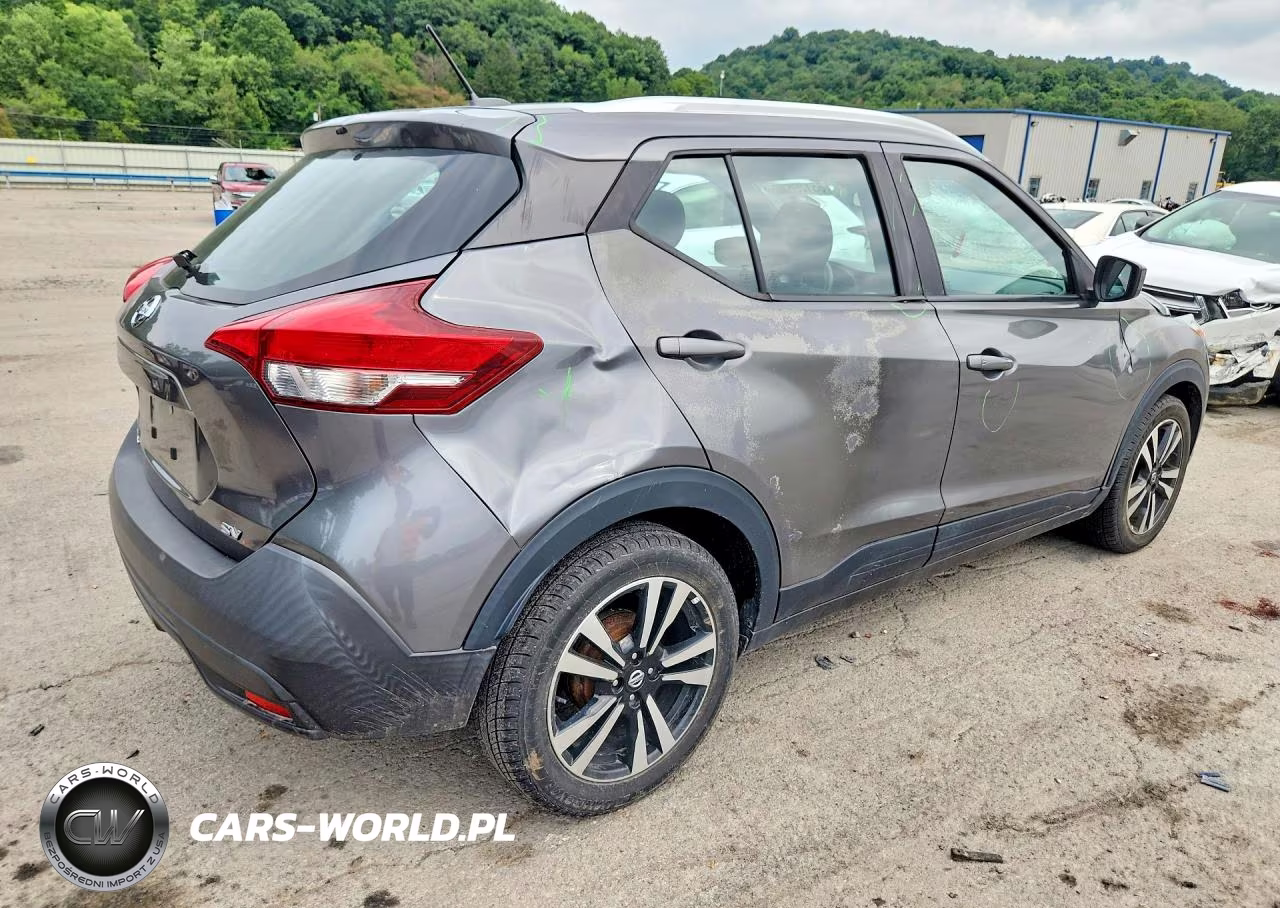 2019 Nissan Kicks Sv VIN:3N1CP5CU0KL546830 - 3