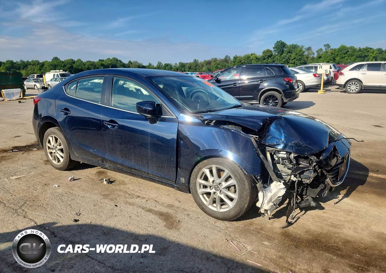 2015 Mazda 3 Touring VIN:3MZBM1V75FM192060 - 4