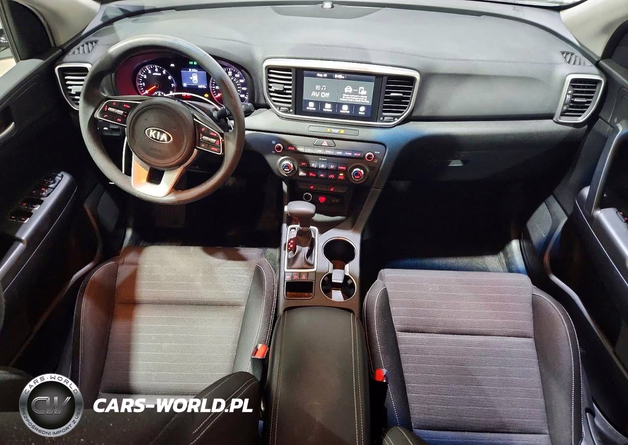 2020 Kia Sportage Lx VIN:KNDPMCAC0L7670379 - 8