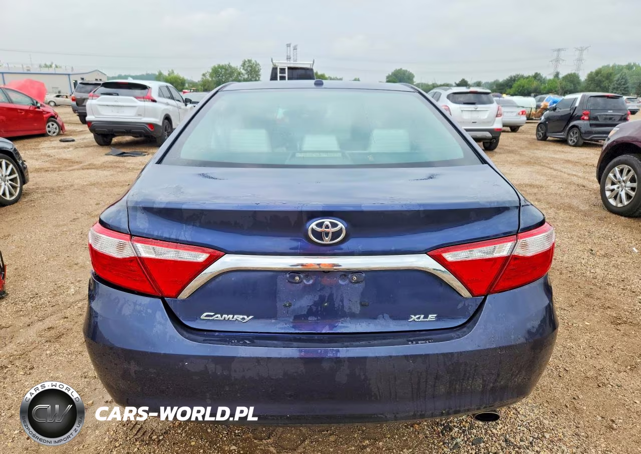2015 Toyota Camry Xle VIN:4T4BF1FK9FR471055 - 6