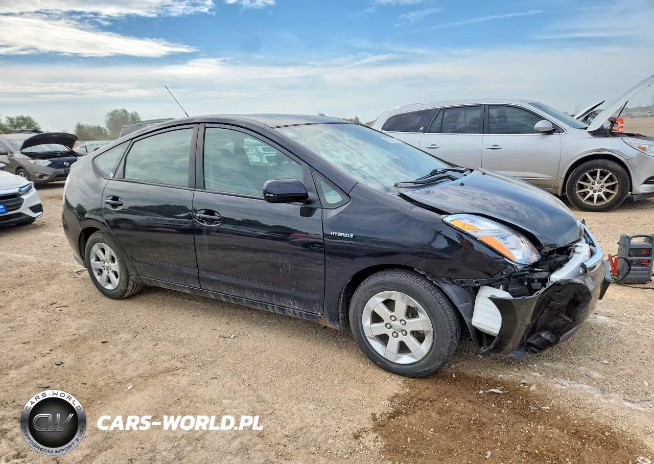 2008 Toyota Prius Base VIN:JTDKB20U883438602 - 4