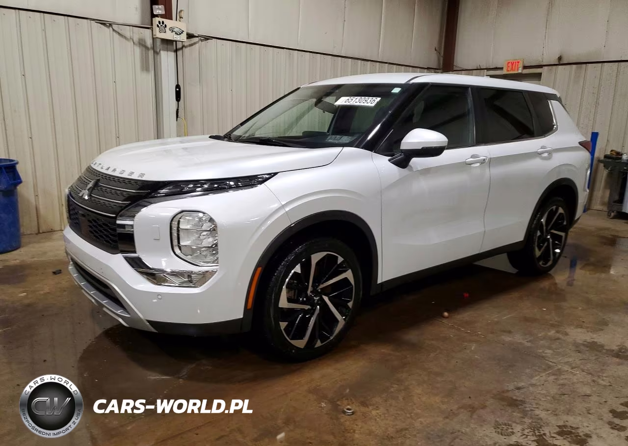 2022 Mitsubishi Outlander Se – zdjęcie 1 z 12