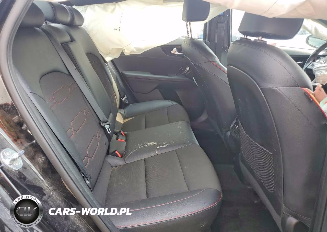 2021 Kia Forte Gt VIN:3KPF44AC2ME319962 - 10
