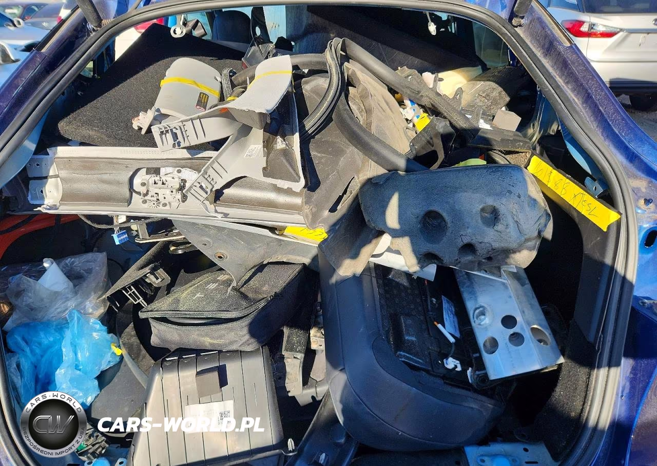2021 Tesla Model Y VIN:5YJYGDEE6MF186337 - 12