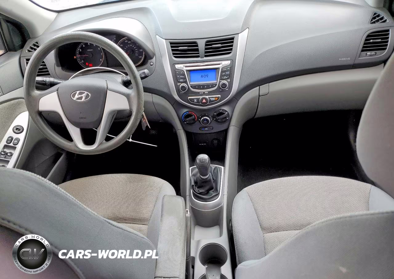 2013 Hyundai Accent Gs VIN:KMHCT5AE1DU066787 - 8