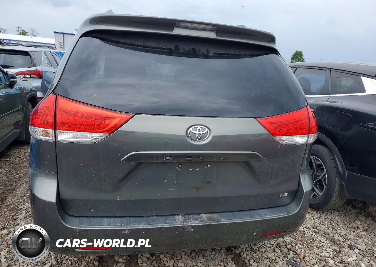 2012 Toyota Sienna Le VIN:5TDKK3DC2CS223439 - 6