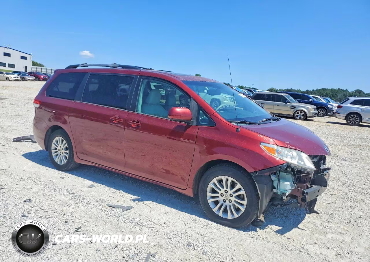 2014 Toyota Sienna Xle 8-Passenger VIN:5TDYK3DC2ES505786 - 4