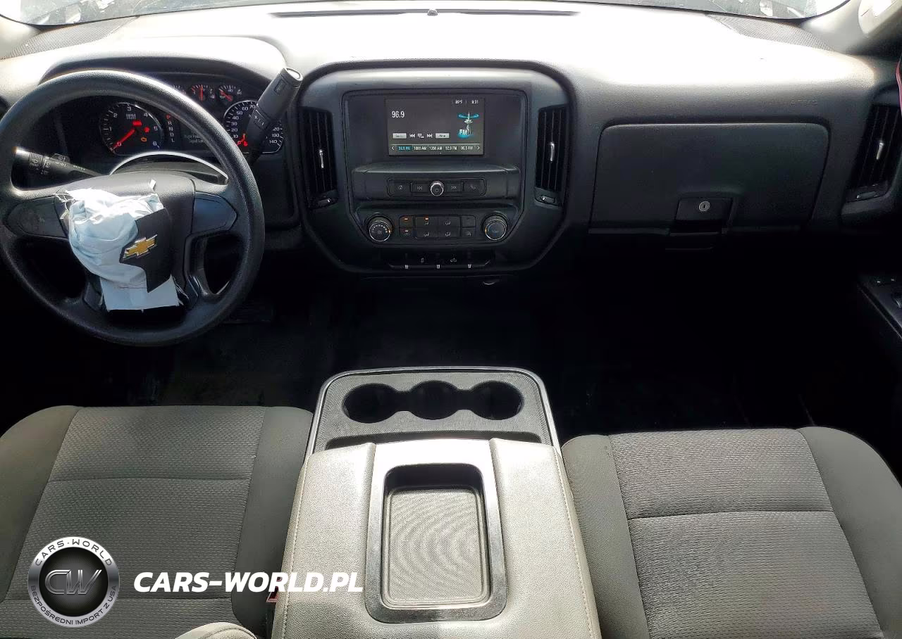 2018 Chevrolet Silverado K1500 VIN:3GCUKNECXJG402701 - 8