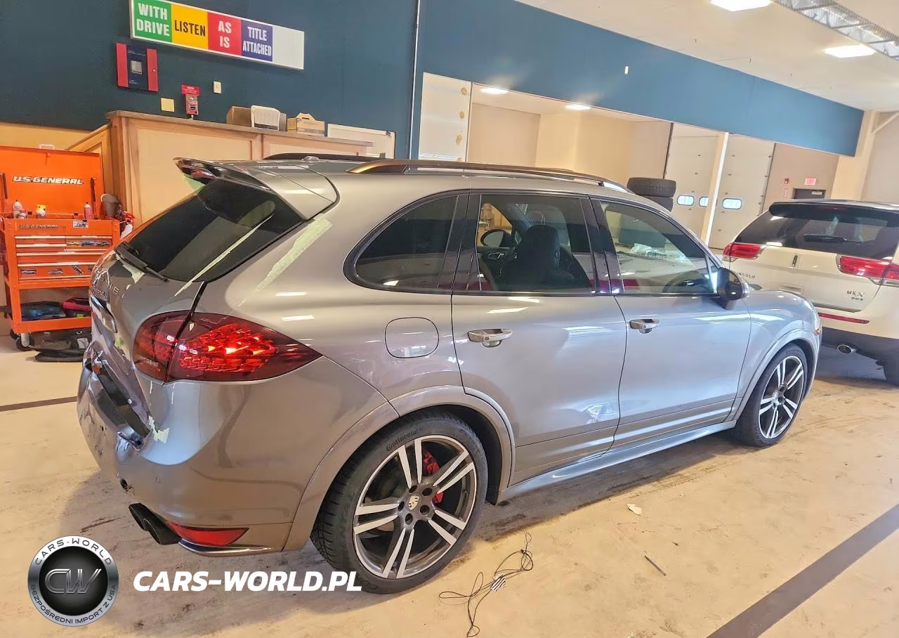 2013 Porsche Cayenne Gts VIN:WP1AD2A20DLA77572 - 3