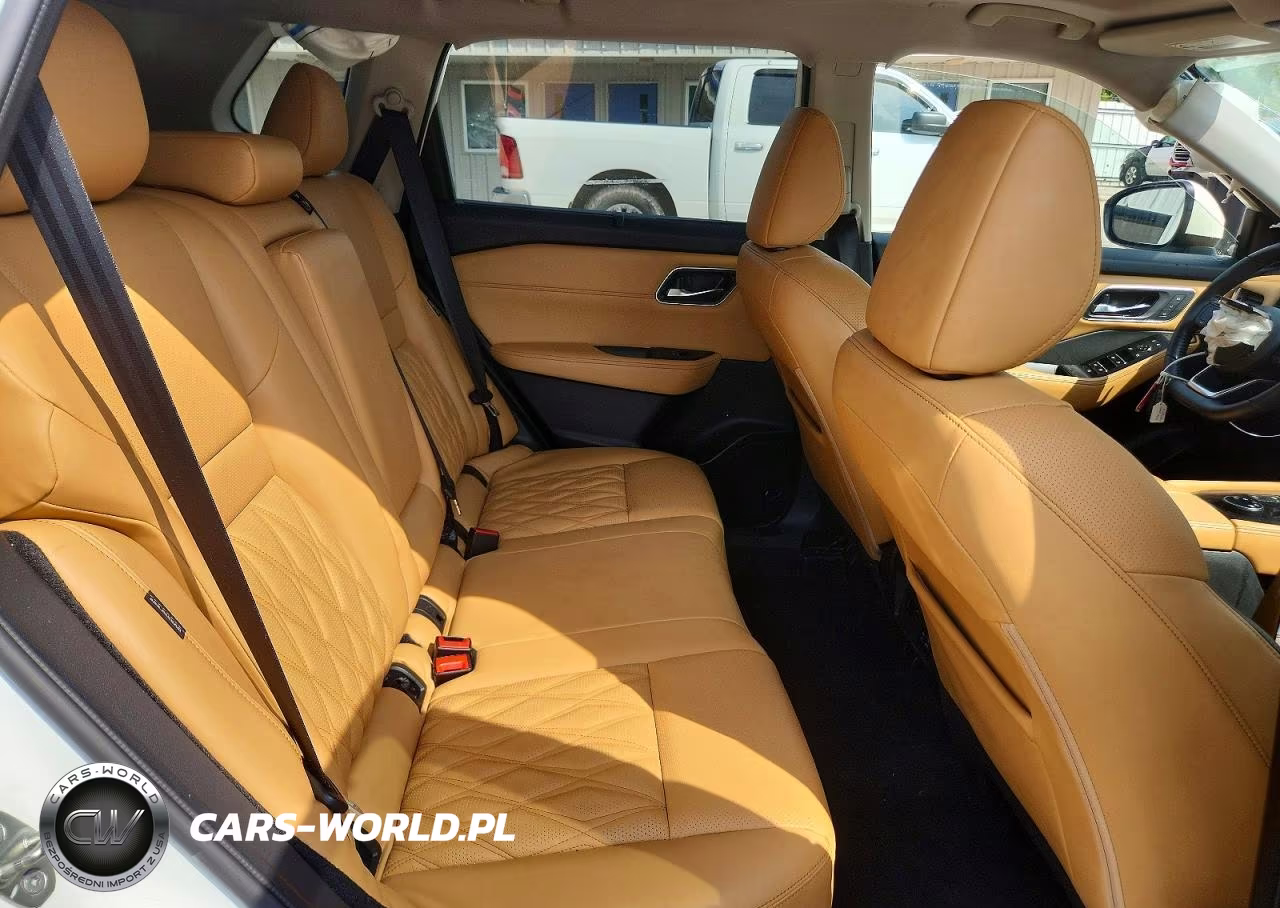 2022 Nissan Rogue Platinum VIN:JN8BT3DD1NW270880 - 11