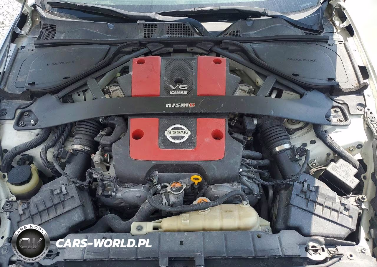 2018 Nissan 370Z Base VIN:JN1AZ4EH9JM570494 - 11