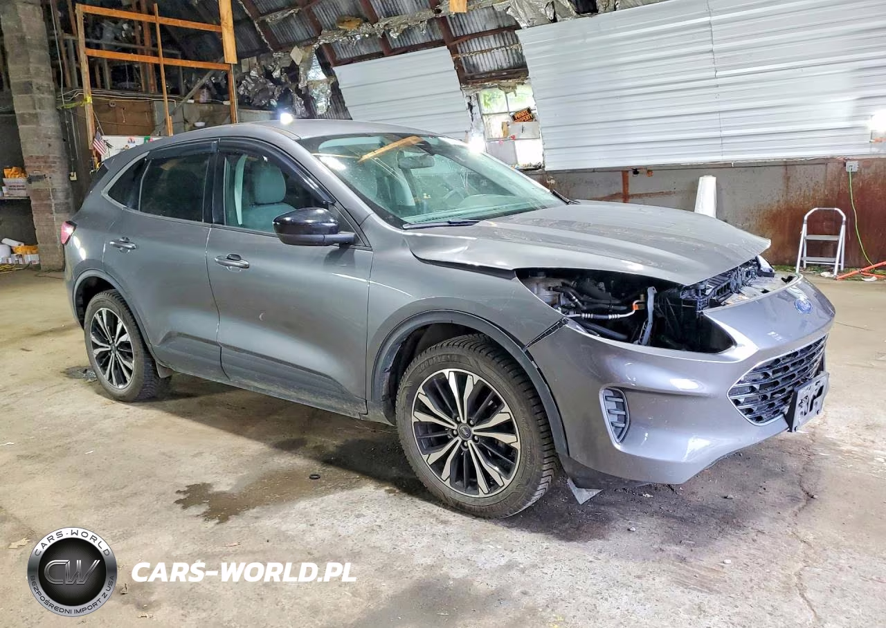 2021 Ford Escape Se VIN:1FMCU9G60MUA09890 - 4