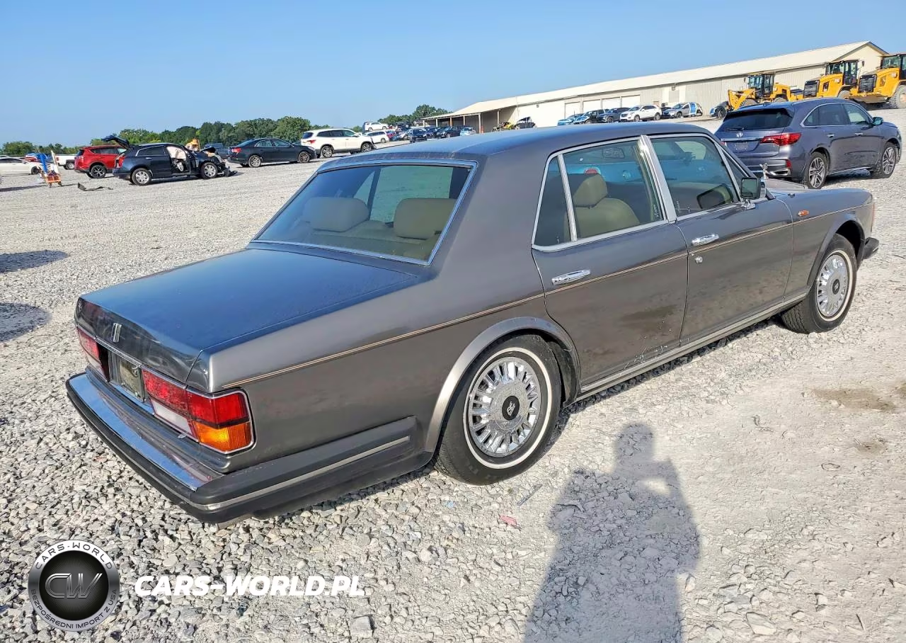 1984 Rolls-Royce Silver Spirit VIN:SCAZS42A9ECX09635 - 3