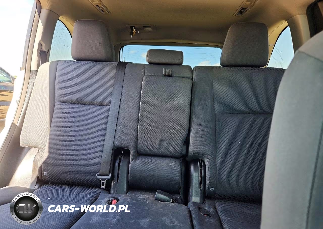 2015 Toyota Highlander Le VIN:5TDZARFH2FS010847 - 10