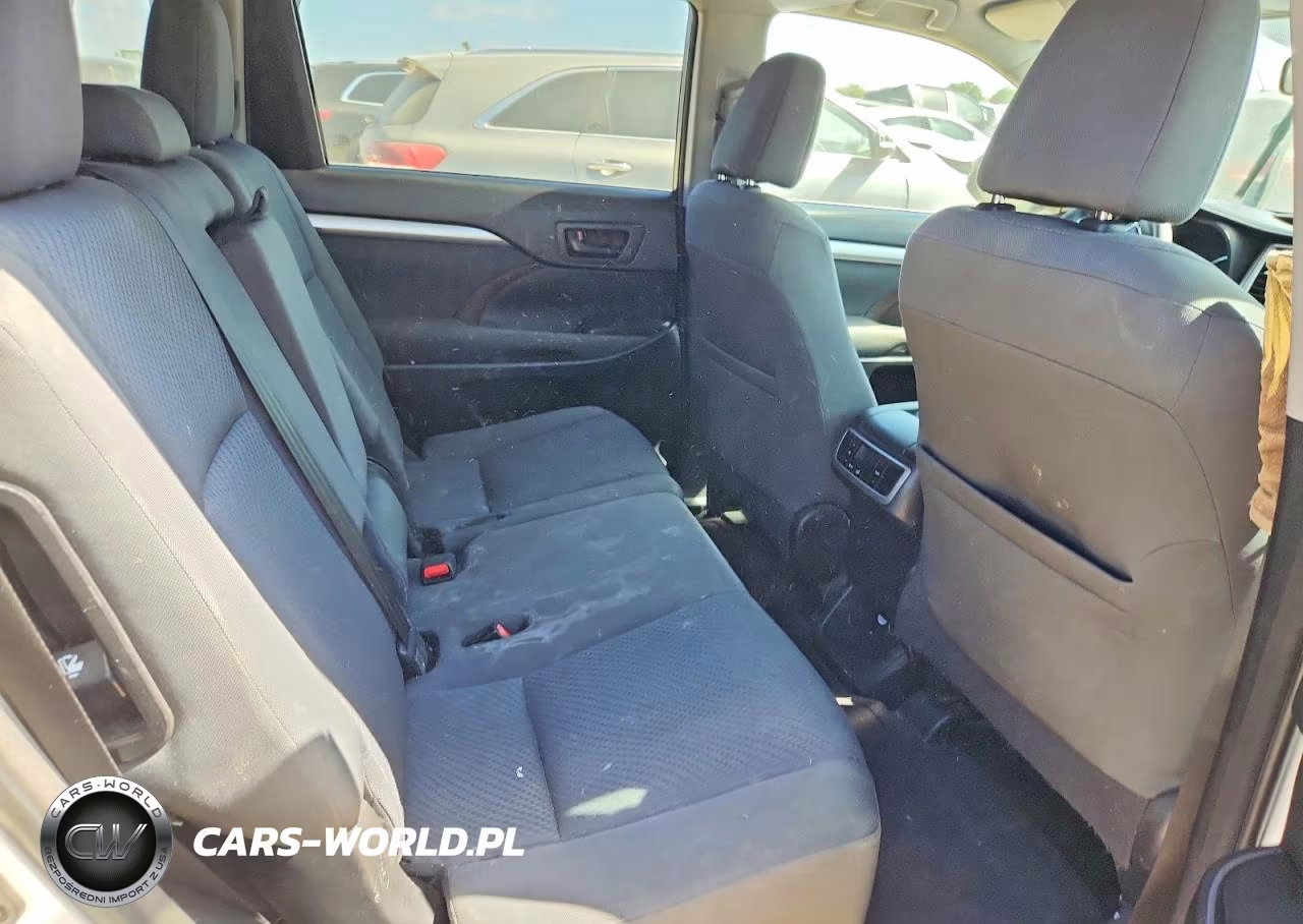 2015 Toyota Highlander Le VIN:5TDZARFH2FS010847 - 11