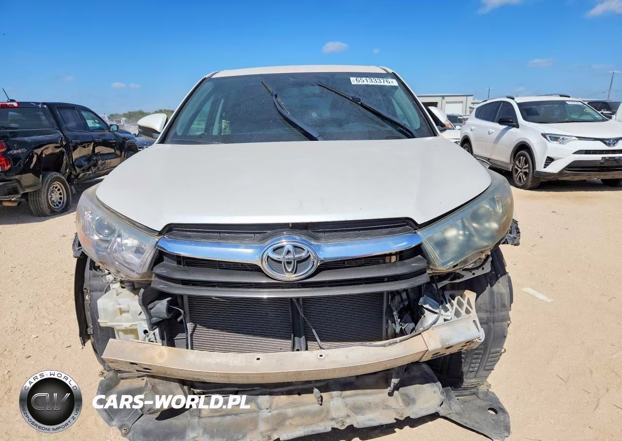 2015 Toyota Highlander Le VIN:5TDZARFH2FS010847 - 5