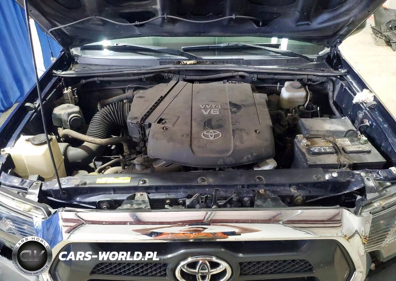 2012 Toyota Tacoma V6 VIN:3TMLU4EN2CM092470 - 11