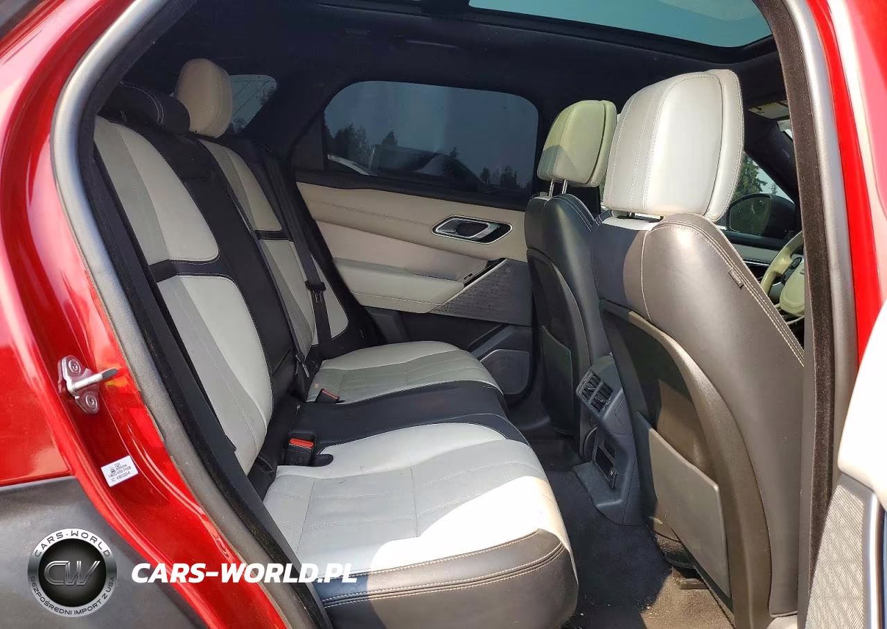 2018 Land Rover Range Rover Velar R-Dynamic Hse VIN:SALYM2RV9JA738854 - 11