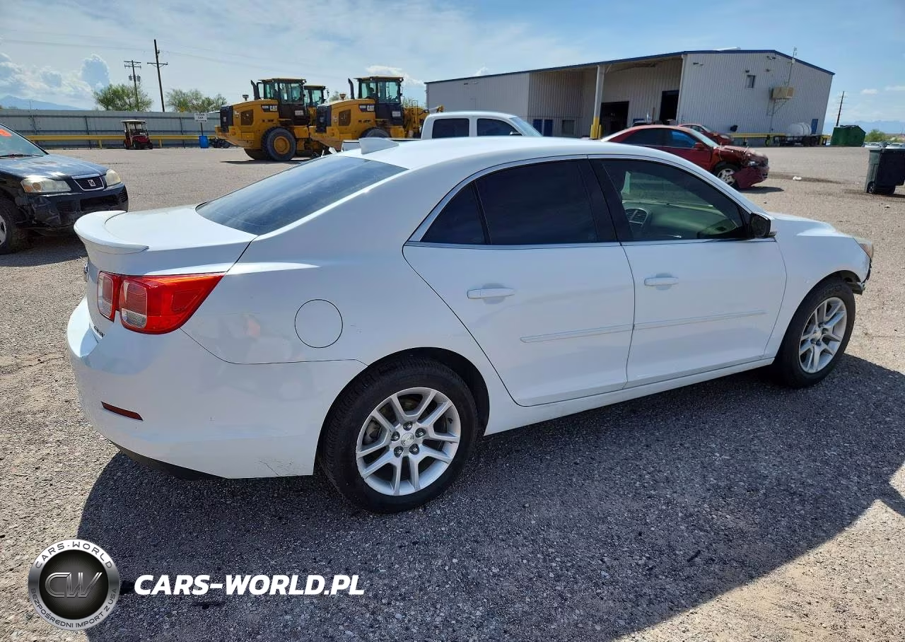 2015 Chevrolet Malibu 1Lt VIN:1G11C5SL2FF304302 - 3