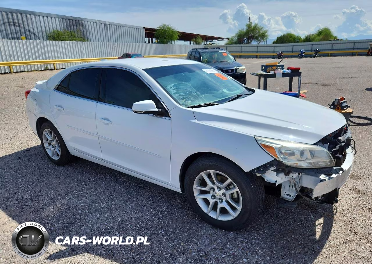 2015 Chevrolet Malibu 1Lt VIN:1G11C5SL2FF304302 - 4
