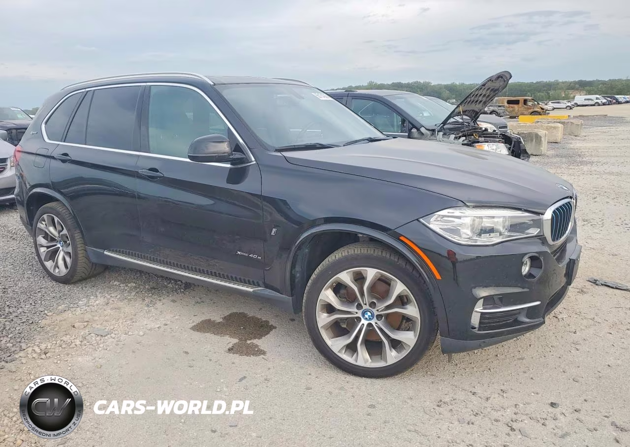 2018 BMW X5 Xdr40E VIN:5UXKT0C52J0V98437 - 4