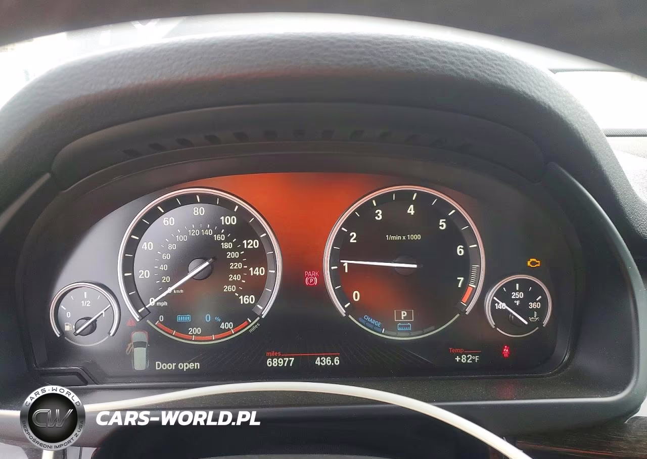 2018 BMW X5 Xdr40E VIN:5UXKT0C52J0V98437 - 9