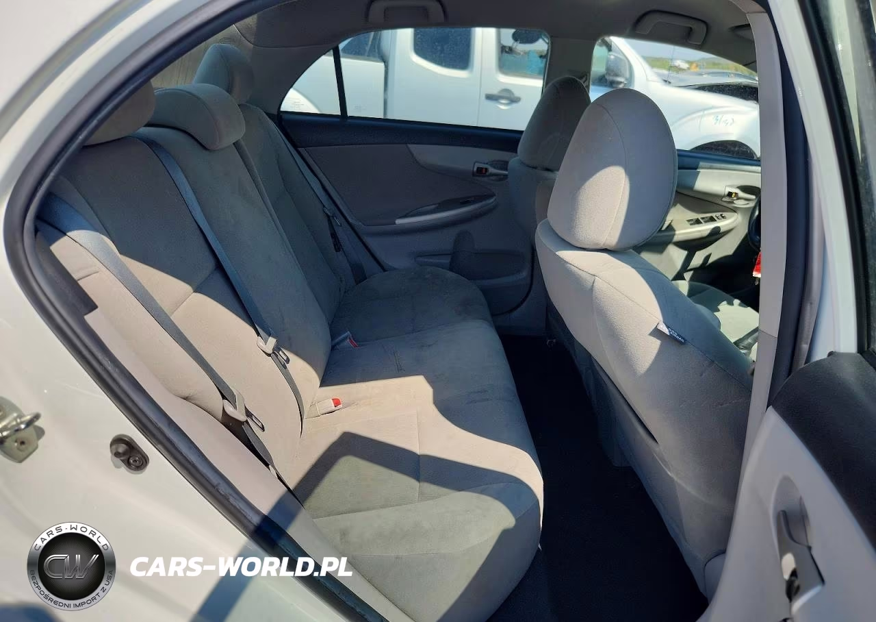 2013 Toyota Corolla Le VIN:5YFBU4EEXDP162559 - 10
