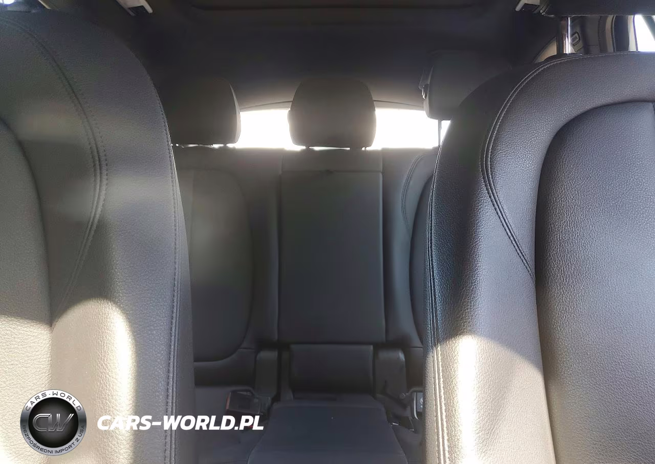 2021 BMW X1 xDrive28I VIN:WBXJG9C04M5S32449 - 10