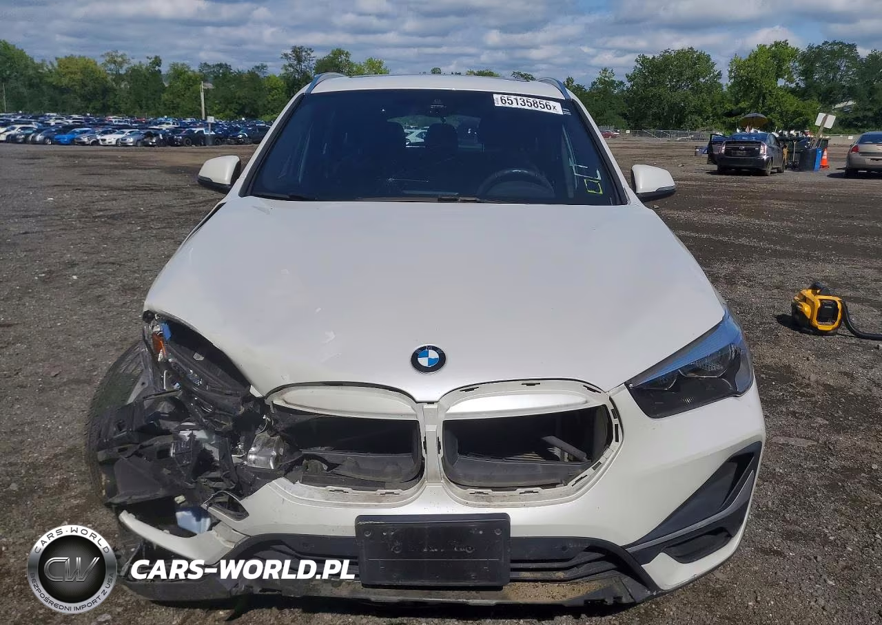 2021 BMW X1 xDrive28I VIN:WBXJG9C04M5S32449 - 5
