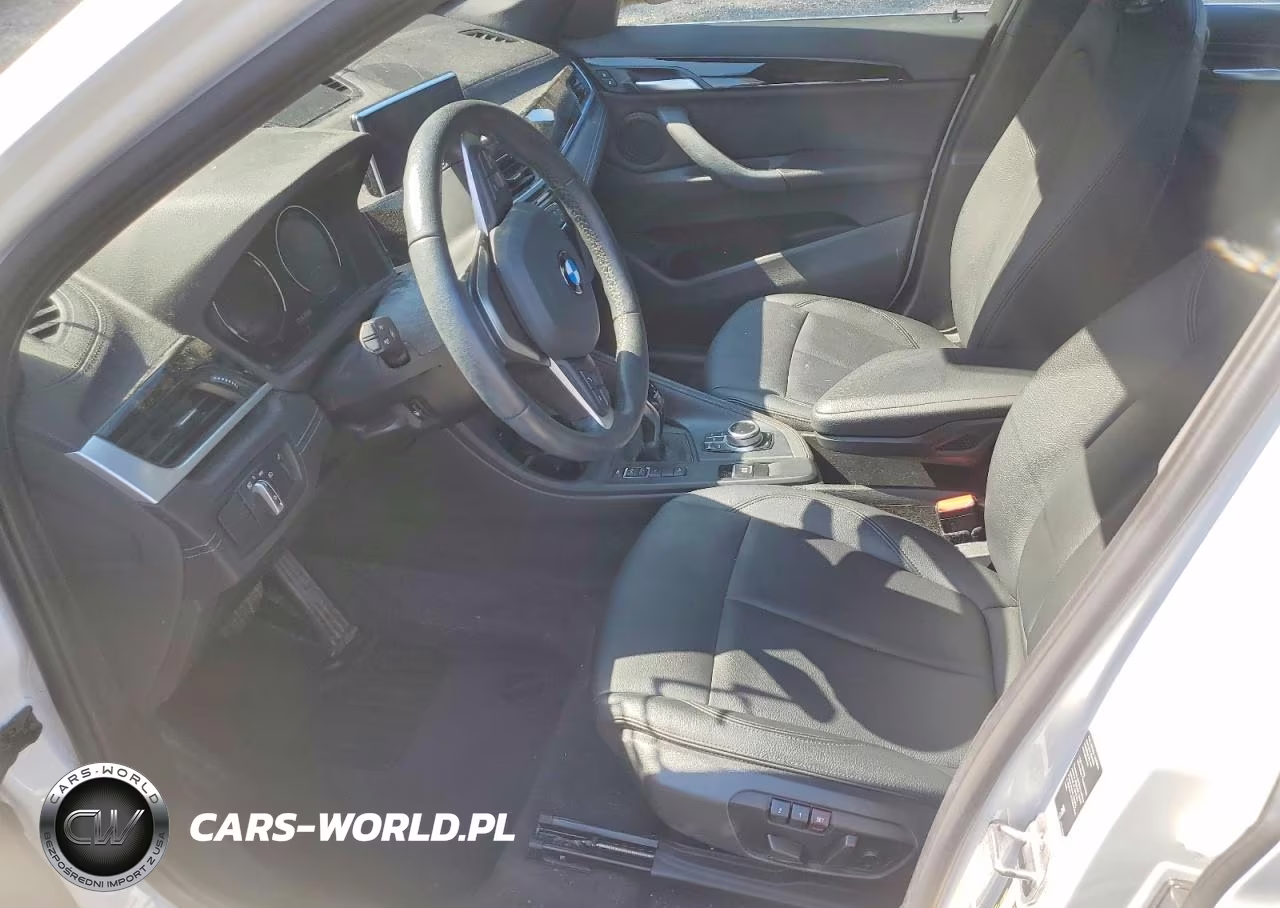 2021 BMW X1 xDrive28I VIN:WBXJG9C04M5S32449 - 7
