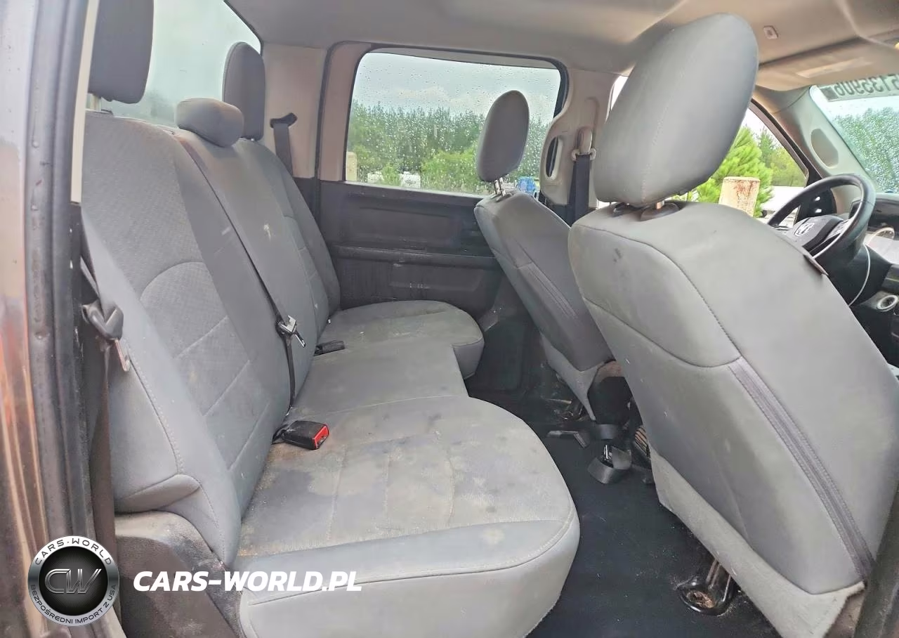 2020 Ram 1500 Classic Tradesman VIN:3C6RR6KT8LG301002 - 10