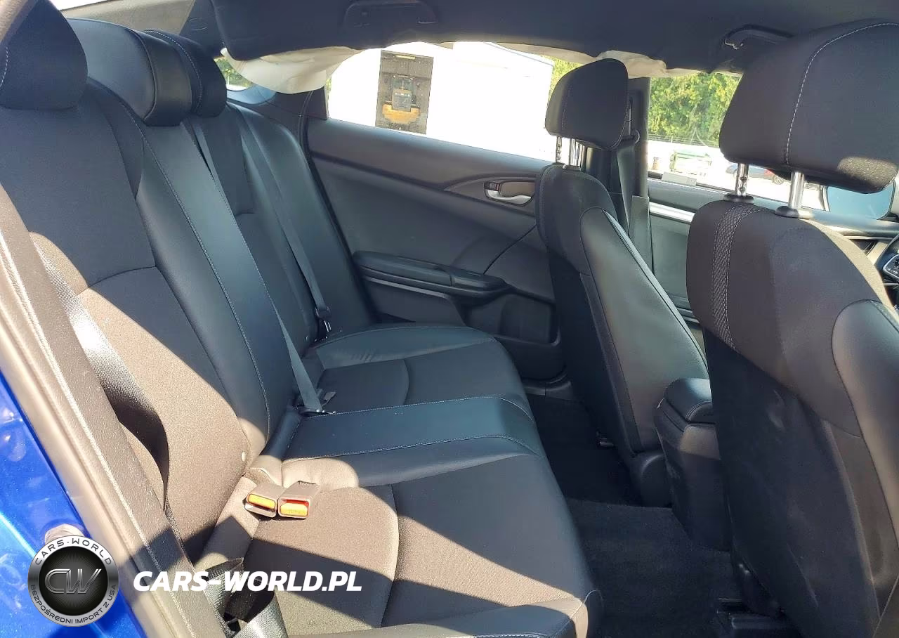 2019 Honda Civic Sport VIN:2HGFC2F82KH504091 - 10
