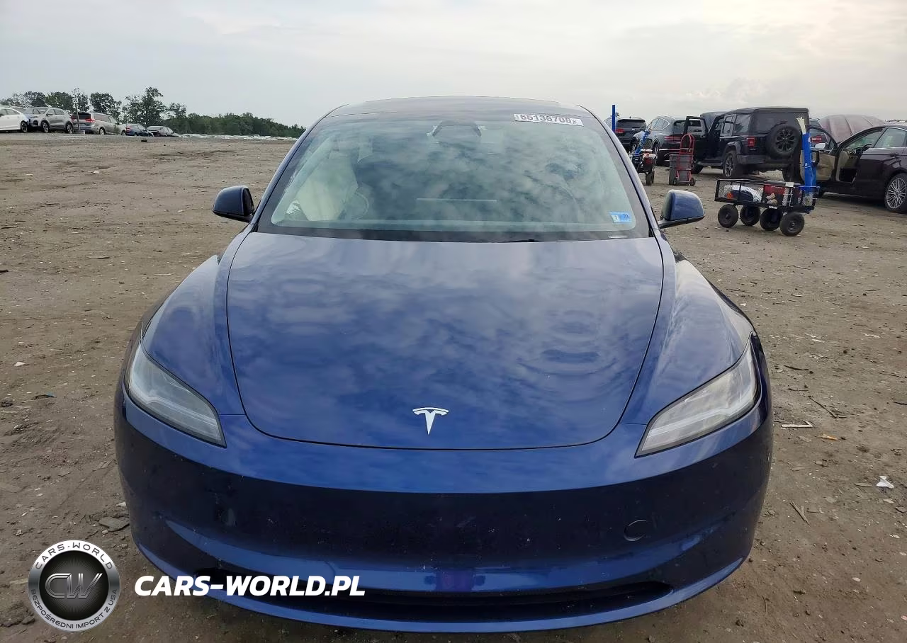 2025 Tesla Model 3 VIN:5YJ3E1EB2SF924359 - 5