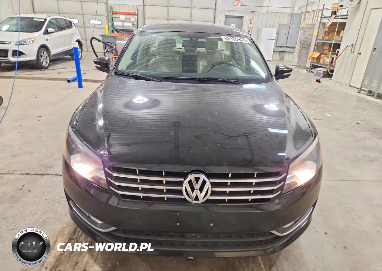 2014 Volkswagen Passat Sel VIN:1VWCN7A32EC107683 - 5