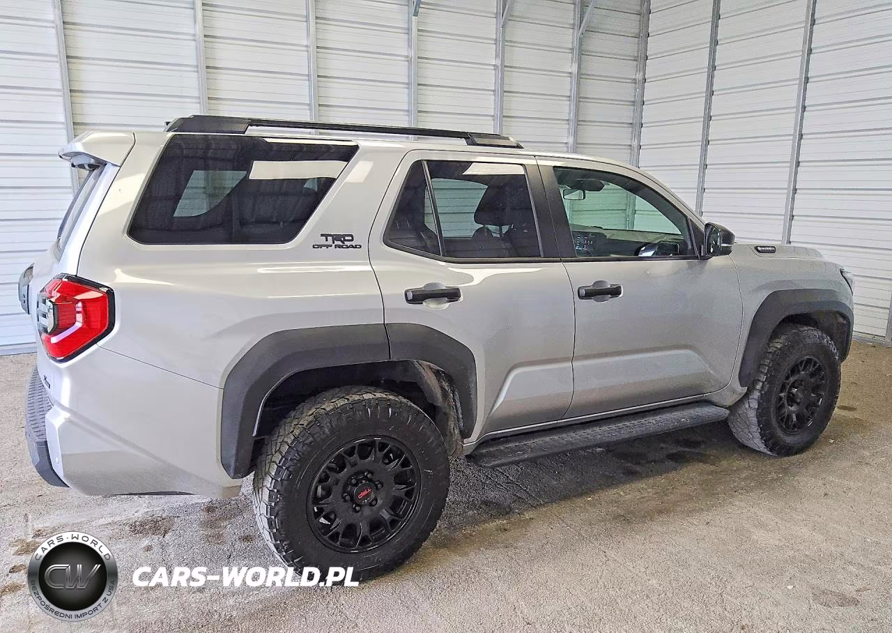 2025 Toyota 4Runner Trd Off-Road Hv VIN:JTEVB5BR1S5002348 - 3