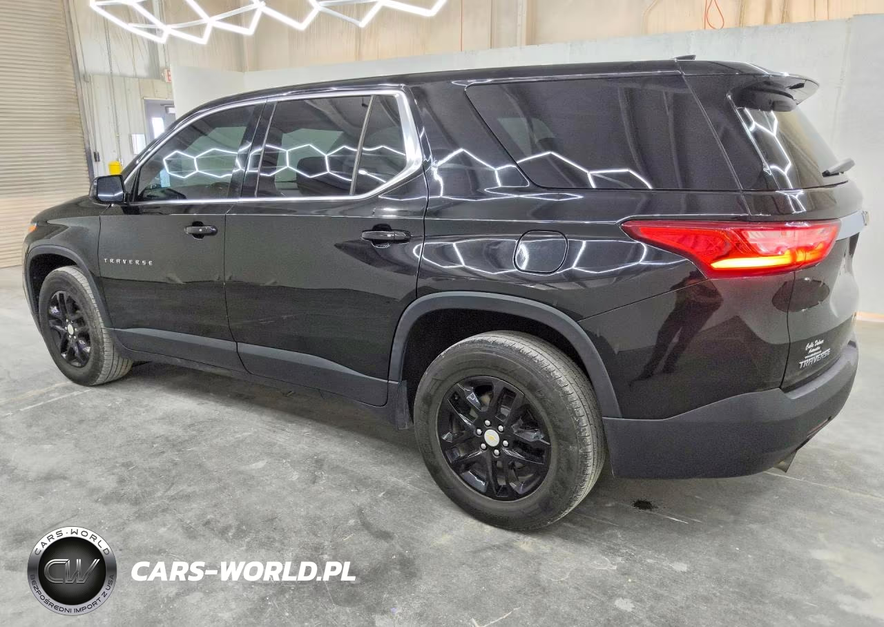 2019 Chevrolet Traverse Ls VIN:1GNERFKW9KJ252236 - 2