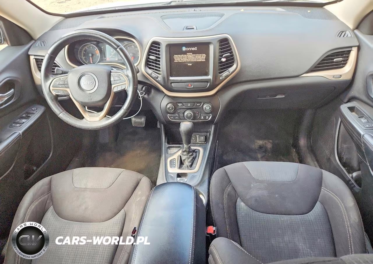 2016 Jeep Cherokee Latitude VIN:1C4PJLCB7GW110223 - 8