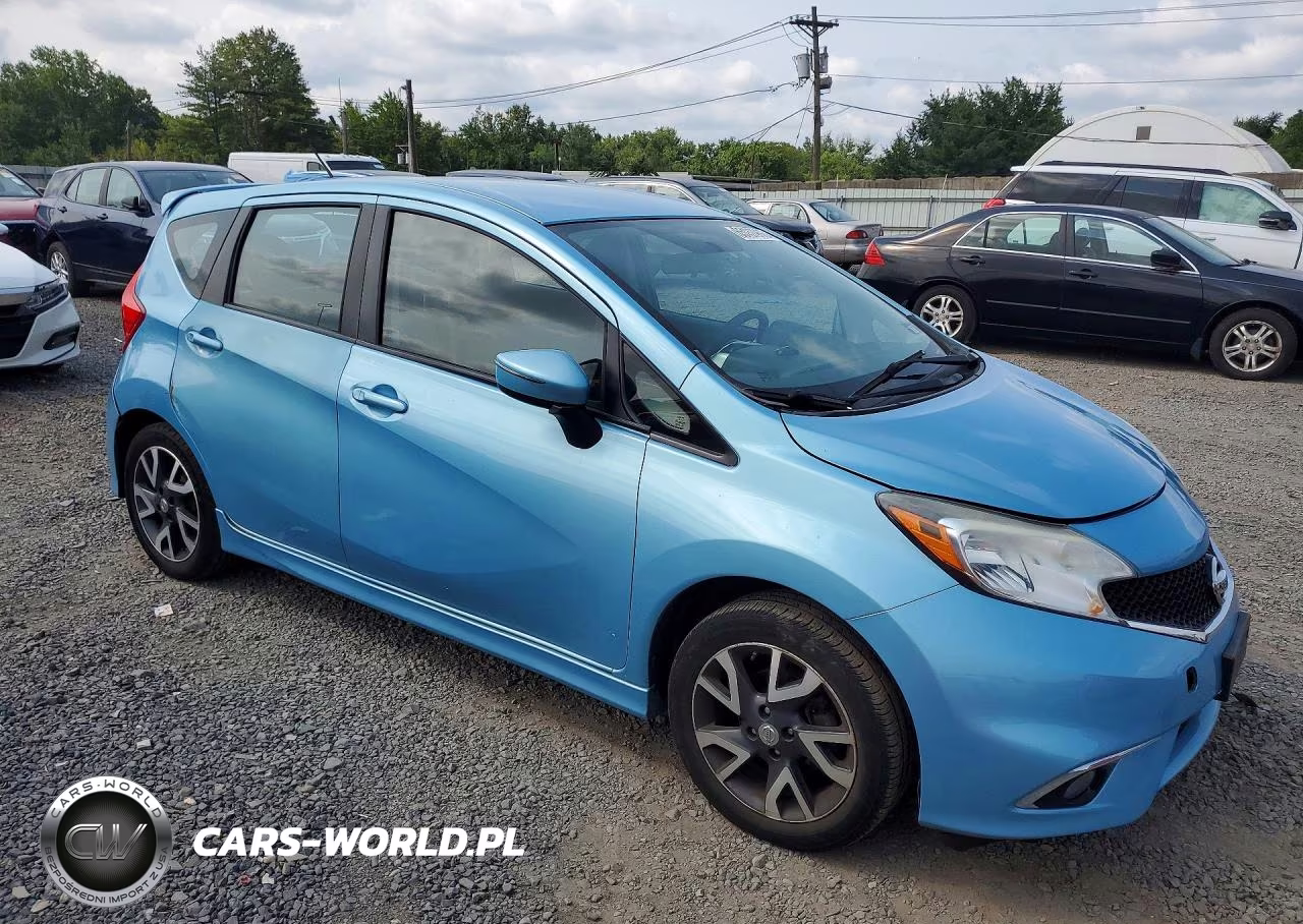 2015 Nissan Versa Note Sr VIN:3N1CE2CP1FL391855 - 4