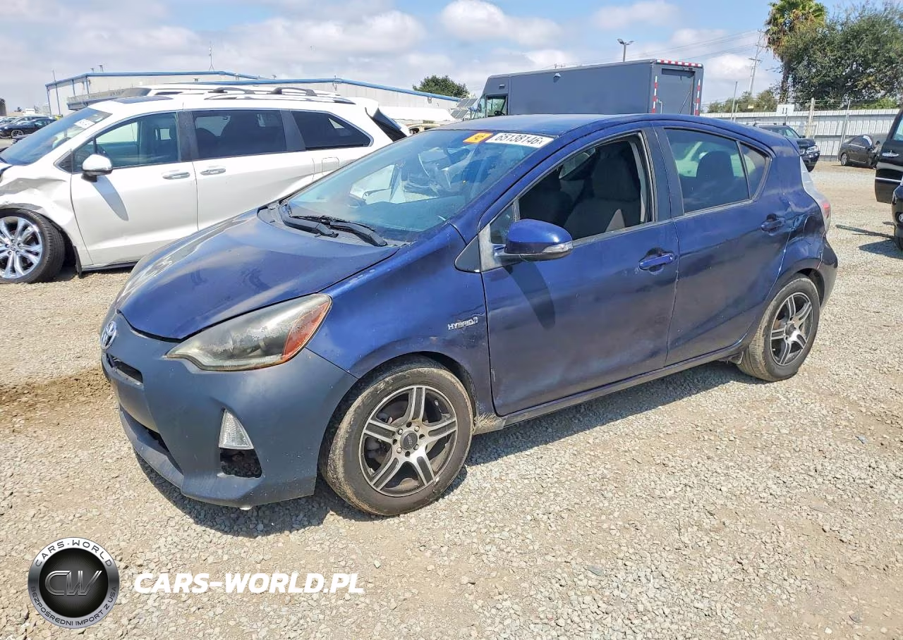 2012 Toyota Prius C Two – zdjęcie 1 z 12