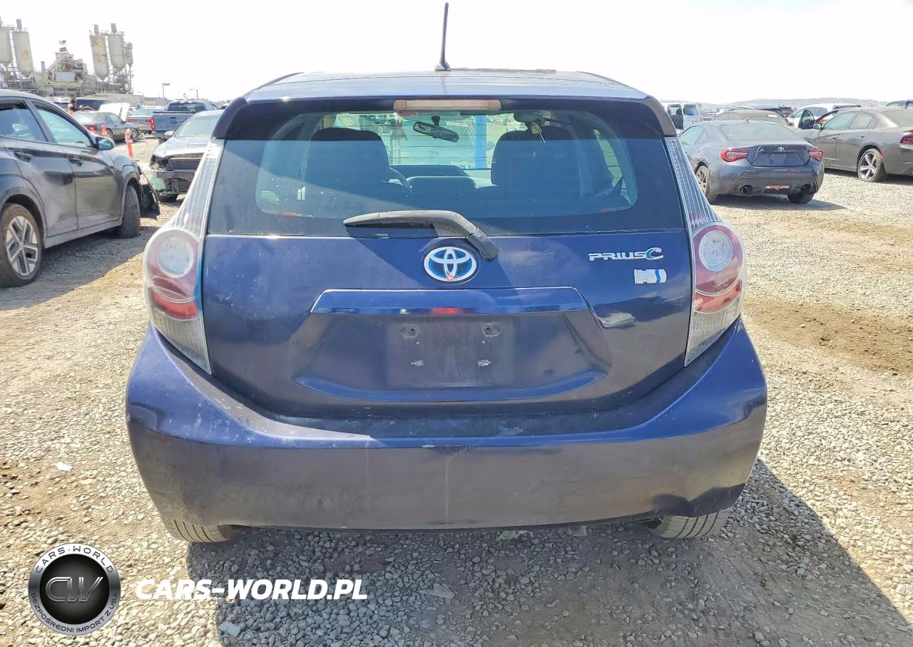 2012 Toyota Prius C Two VIN:JTDKDTB36C1007815 - 6