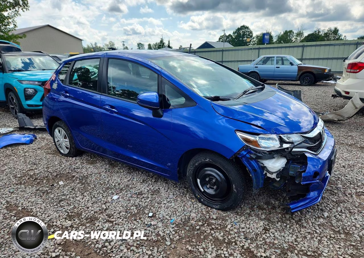 2018 Honda Fit Lx VIN:3HGGK5H40JM731153 - 4