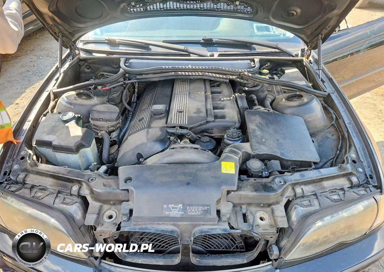 2005 BMW 325 Xi VIN:WBAEU33445PR18954 - 11