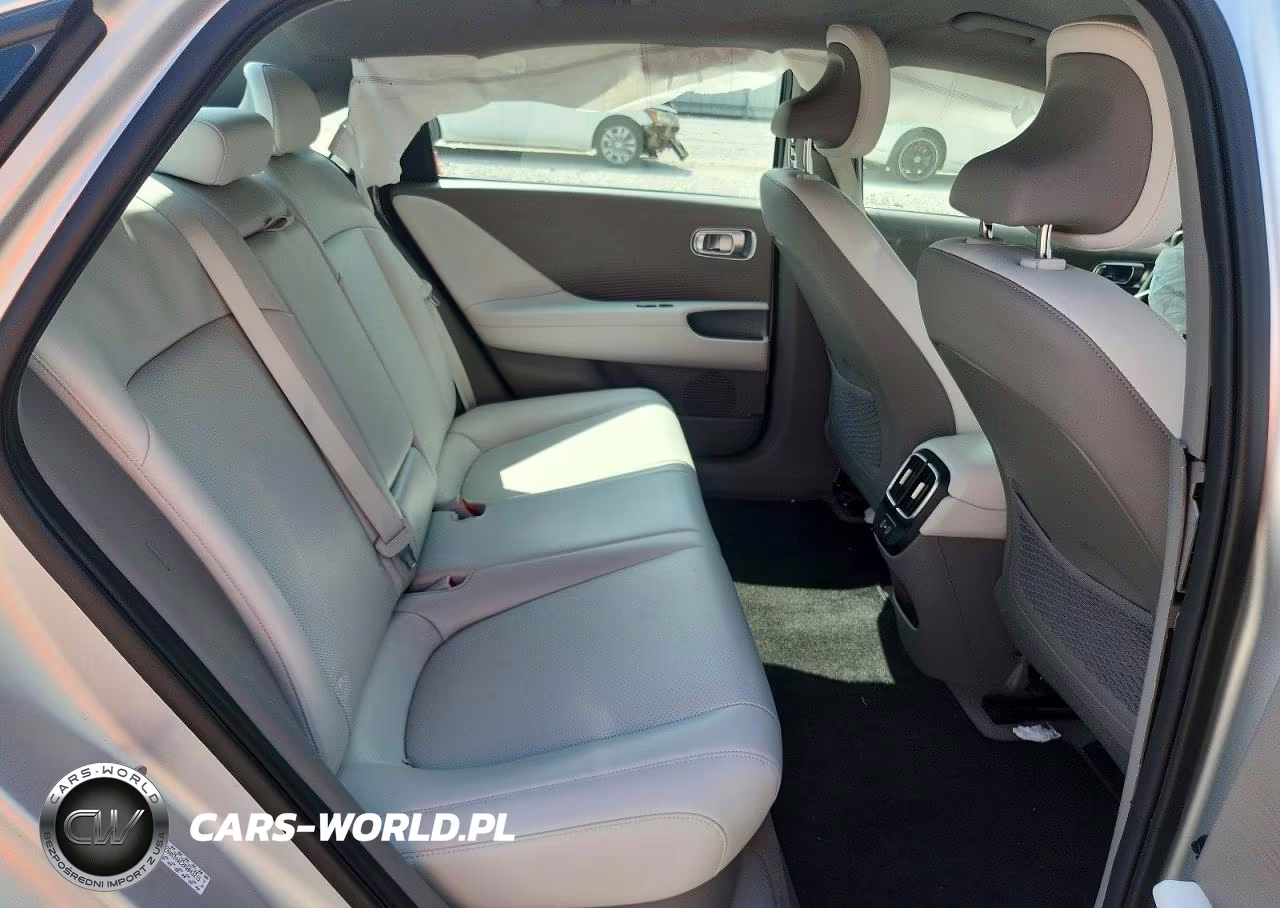 2023 Hyundai Ioniq 6 Sel VIN:KMHM34AC2PA043215 - 10