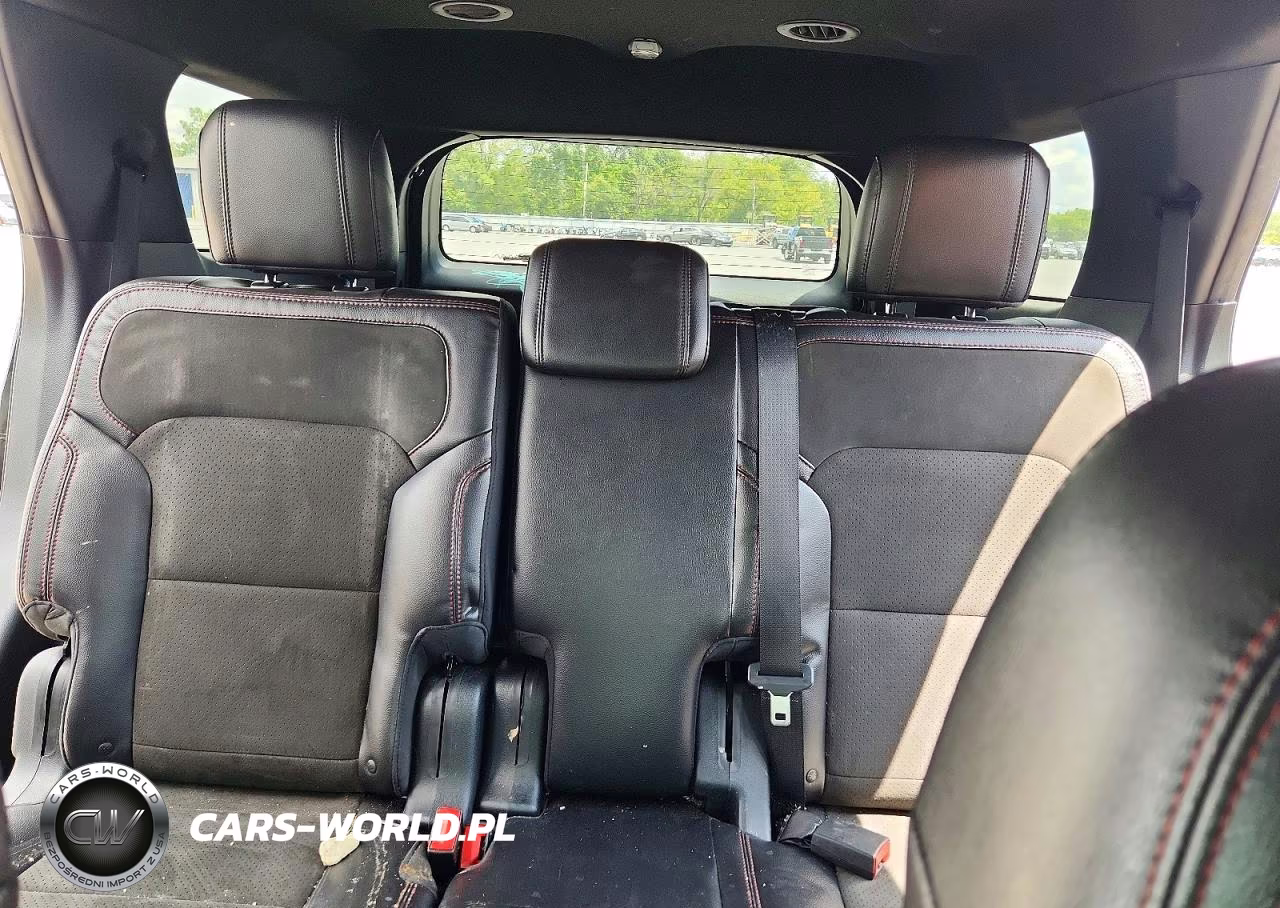 2018 Ford Explorer Xlt VIN:1FM5K7D85JGB73929 - 10